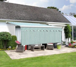 3.5m Dropdown Green And White Valance (1m Drop)