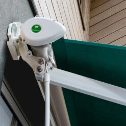2.0m Half Cassette Electric Awning, Plain Green -Primrose Half 20Casette 20White Plain Green 2 24d865e4 4280 4e2f 8db9 4dc61cc7af49