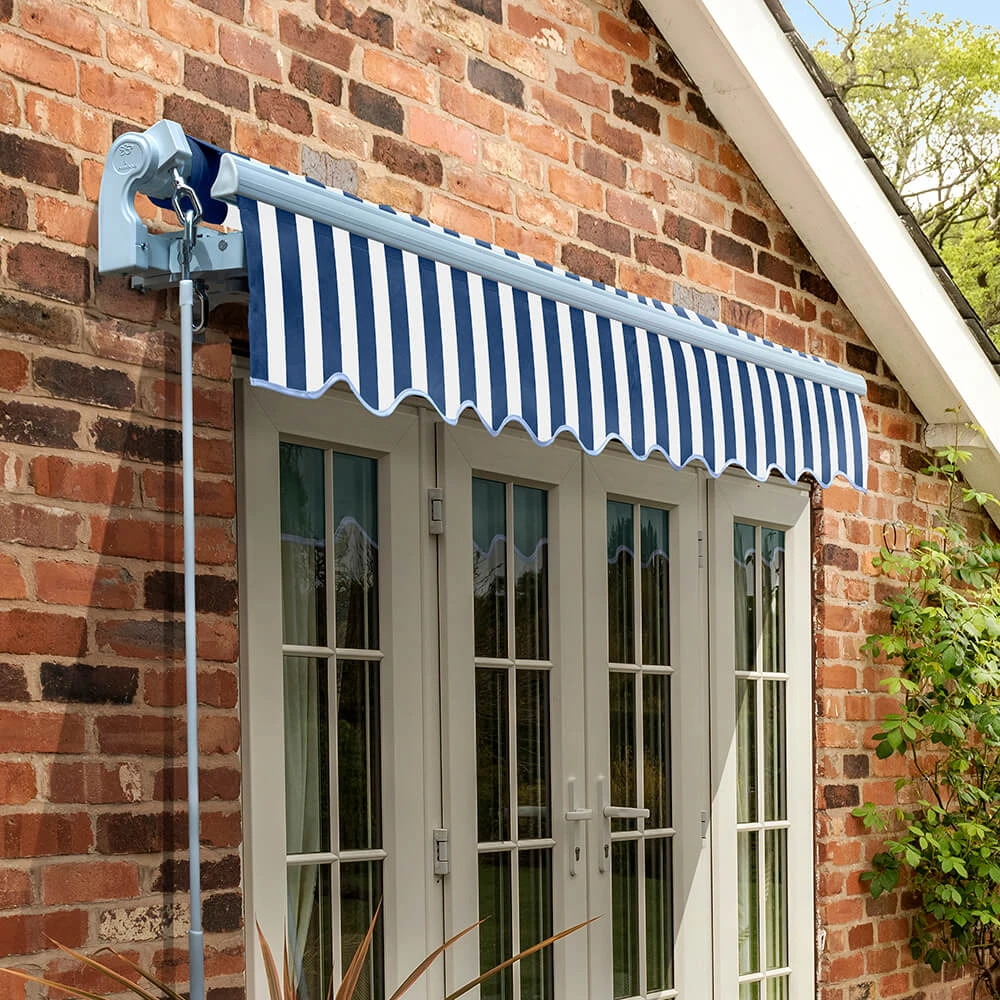 4.0m Standard Manual Awning, Blue And White Stripe 6 4.0m Standard Manual Awning, Blue And White Stripe - Image 4